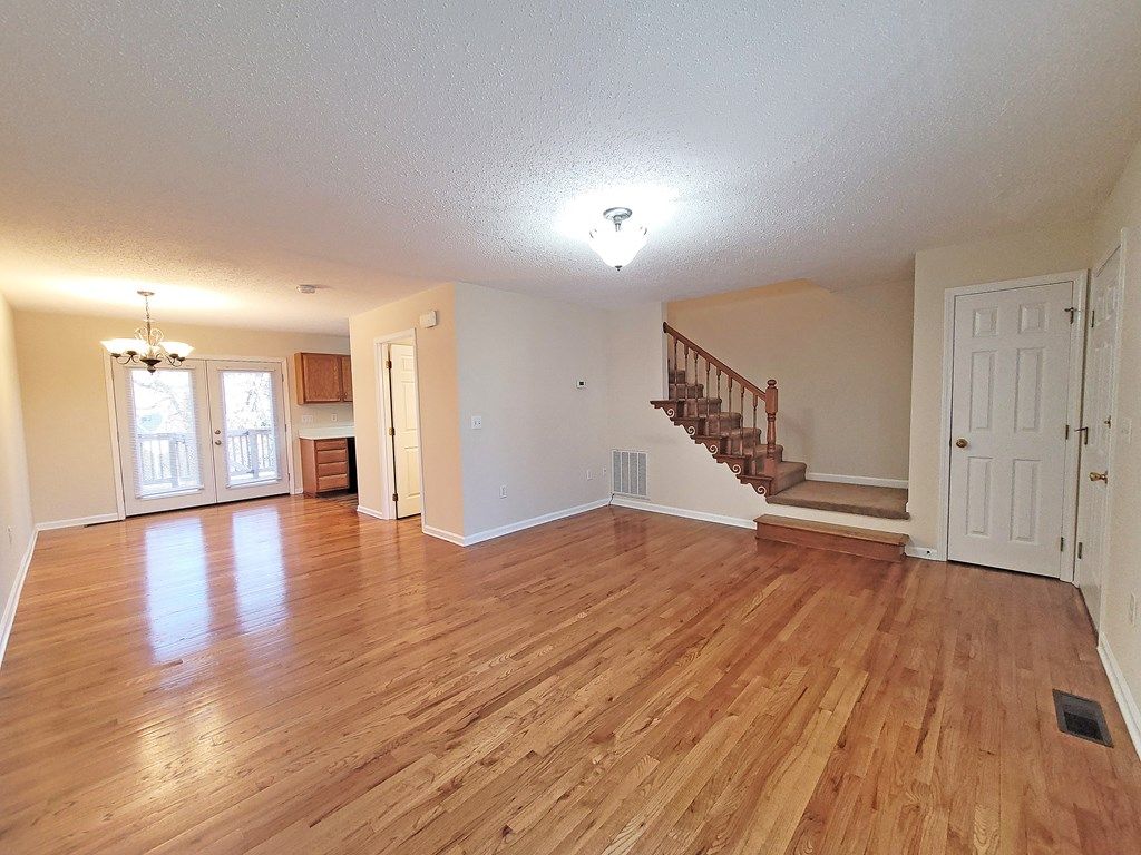 Photo of 807 N Edgemont Street, Abingdon, VA 24210 (MLS # 109435)