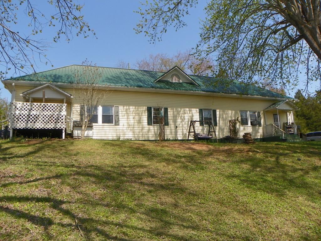 Photo of 179 Sipe Ln, Ivanhoe, VA 24350 (MLS # 99399)