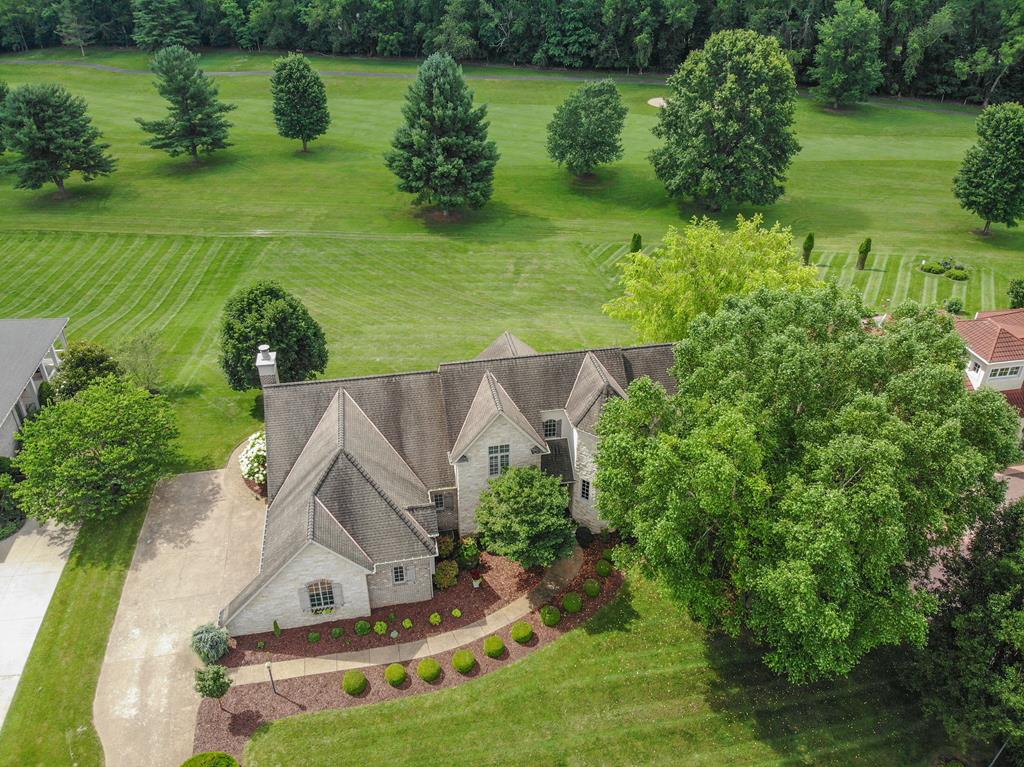 Abingdon, Virginia 24211, United States, 4 Bedrooms Bedrooms, ,5 BathroomsBathrooms,Residential,Active,165557