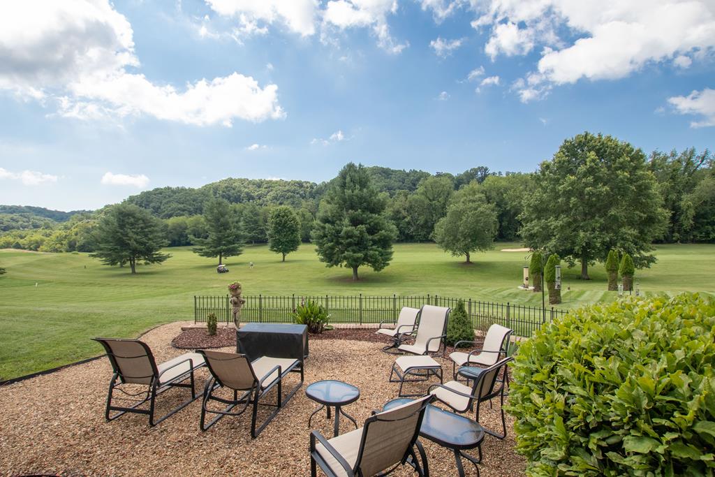 Abingdon, Virginia 24211, United States, 4 Bedrooms Bedrooms, ,5 BathroomsBathrooms,Residential,Active,165557