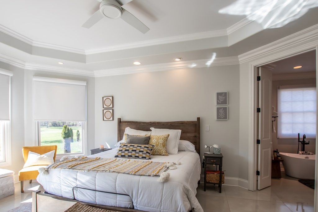 Abingdon, Virginia 24211, United States, 4 Bedrooms Bedrooms, ,5 BathroomsBathrooms,Residential,Active,165557