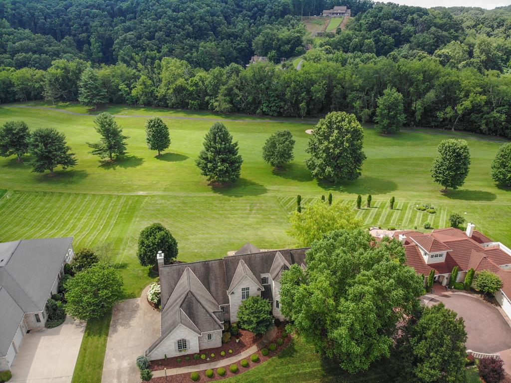 Abingdon, Virginia 24211, United States, 4 Bedrooms Bedrooms, ,5 BathroomsBathrooms,Residential,Active,165557