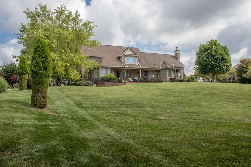 Abingdon, Virginia 24211, United States, 4 Bedrooms Bedrooms, ,5 BathroomsBathrooms,Residential,Active,165557