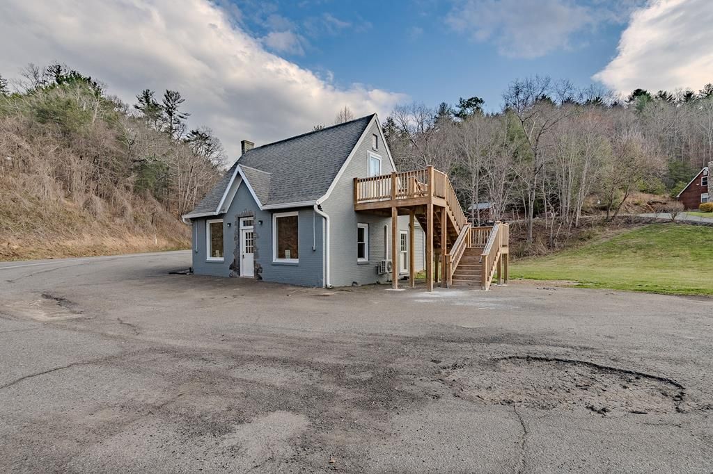 Photo of 12 Scenic Road, Fries, VA 24330 (MLS # 109415)