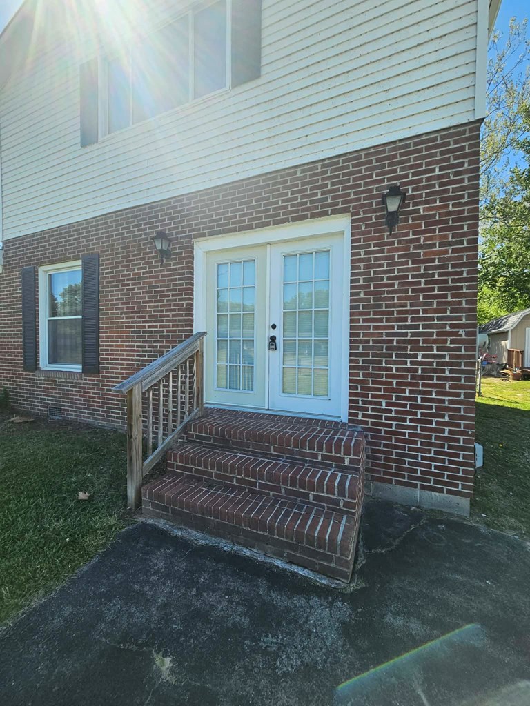 502 BOTTOM ROAD