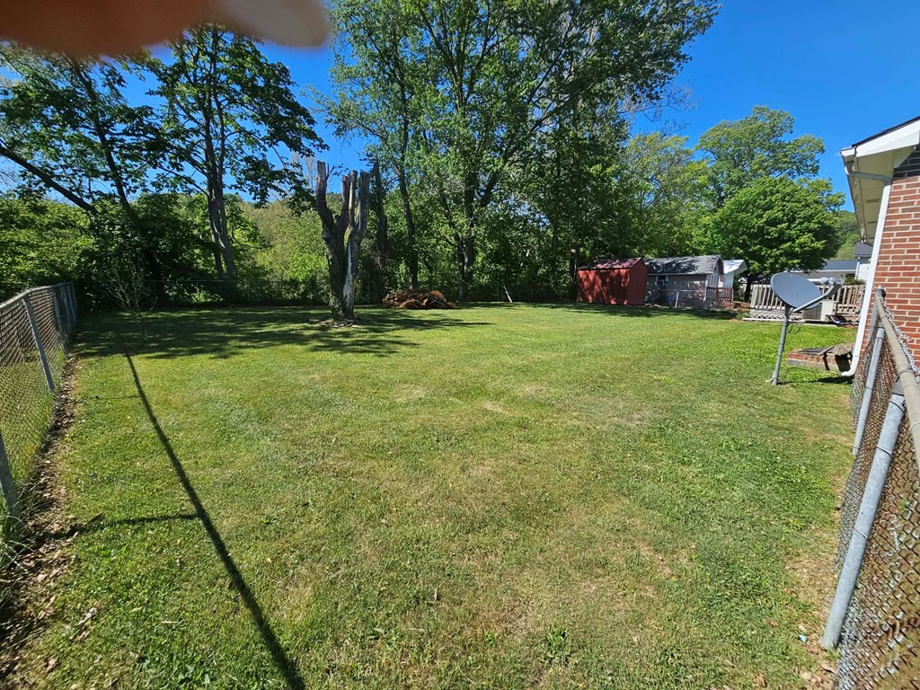 502 BOTTOM ROAD