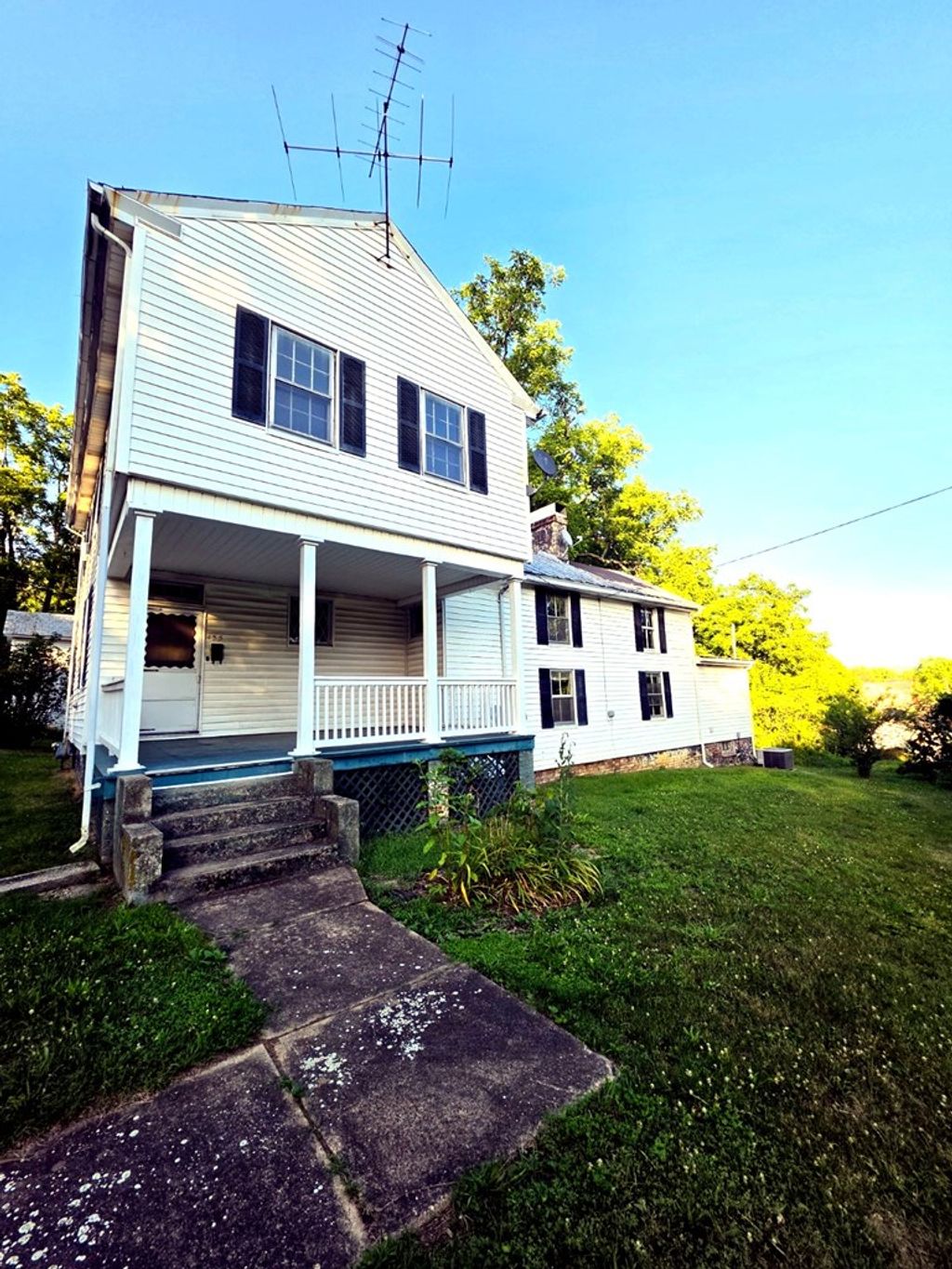 Photo of 435 E North Street, Wytheville, VA 24382 (MLS # 110828)