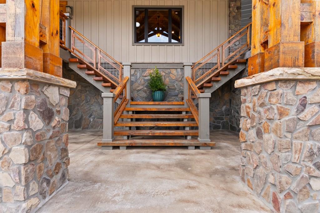110 Mountain Hearth Drive