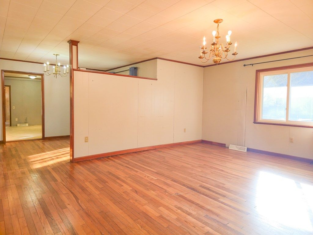 Photo of 1154 Fairview Street, Grundy, VA 24614 (MLS # 104145)