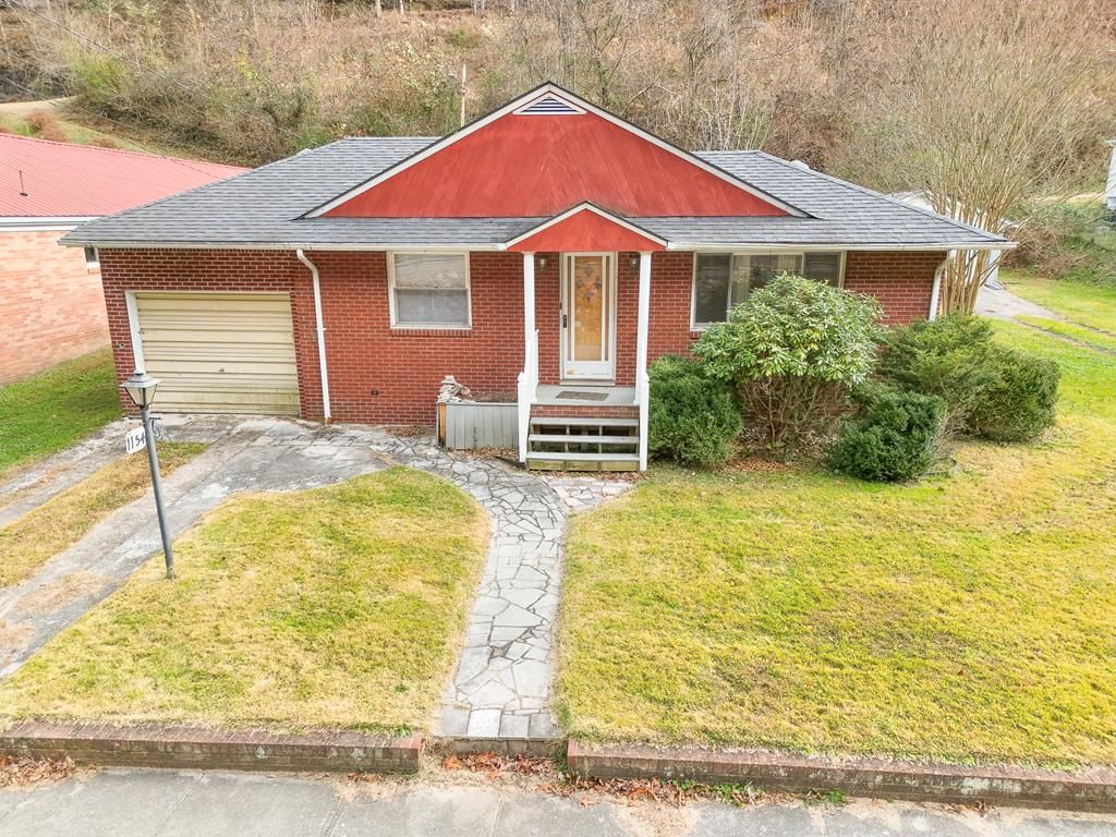 Photo of 1154 Fairview Street, Grundy, VA 24614 (MLS # 104145)