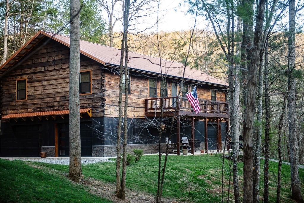 Photo of 467 River Oaks Drive, Austinville, VA 24312 (MLS # 109592)