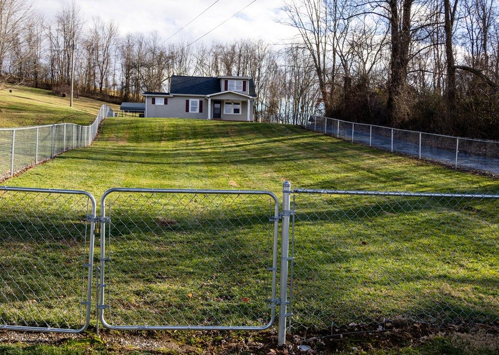 Photo of 29198 Hillman Highway, Meadowview, VA 24361 (MLS # 104621)