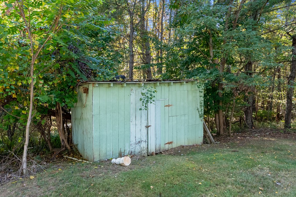 Hiwassee, Virginia 24347, United States, 2 Bedrooms Bedrooms, ,1 BathroomBathrooms,Residential,Active,214231