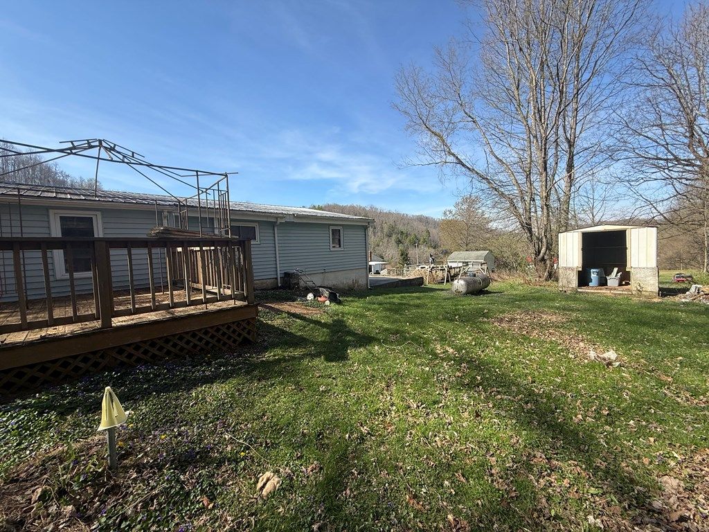 Photo of 664 Currin Valley Rd, Marion, VA 24354 (MLS # 109559)