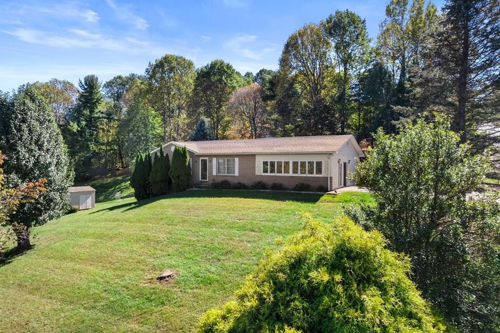 Photo of 21 Cedar Point, Galax, VA 24333 (MLS # 103782)