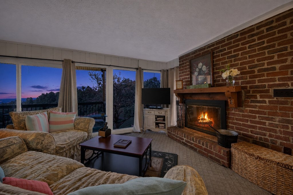 Photo of 96 Doe Highlands Drive, Hillsville, VA 24343 (MLS # 110698)
