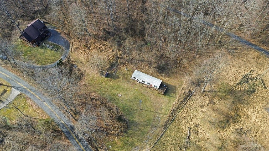 Photo of 24481 Walden Road, Abingdon, VA 24210 (MLS # 104666)