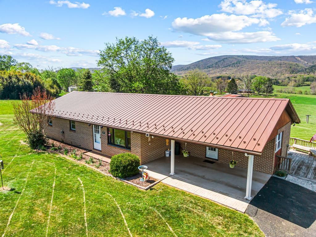 Photo of 477 Sheffey School Rd, Max Meadows, VA 24360 (MLS # 109695)