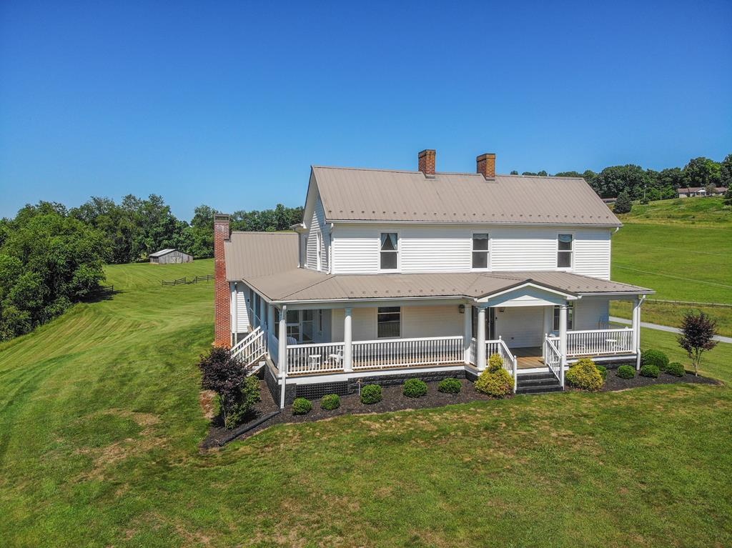 Photo of 14473 Wallace Pike, Abingdon, VA 24210 (MLS # 110464)