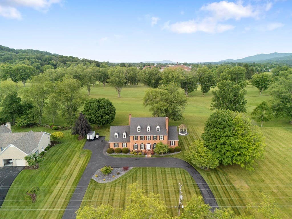 Photo of 270 Golf Club Lane, Wytheville, VA 24382 (MLS # 110589)