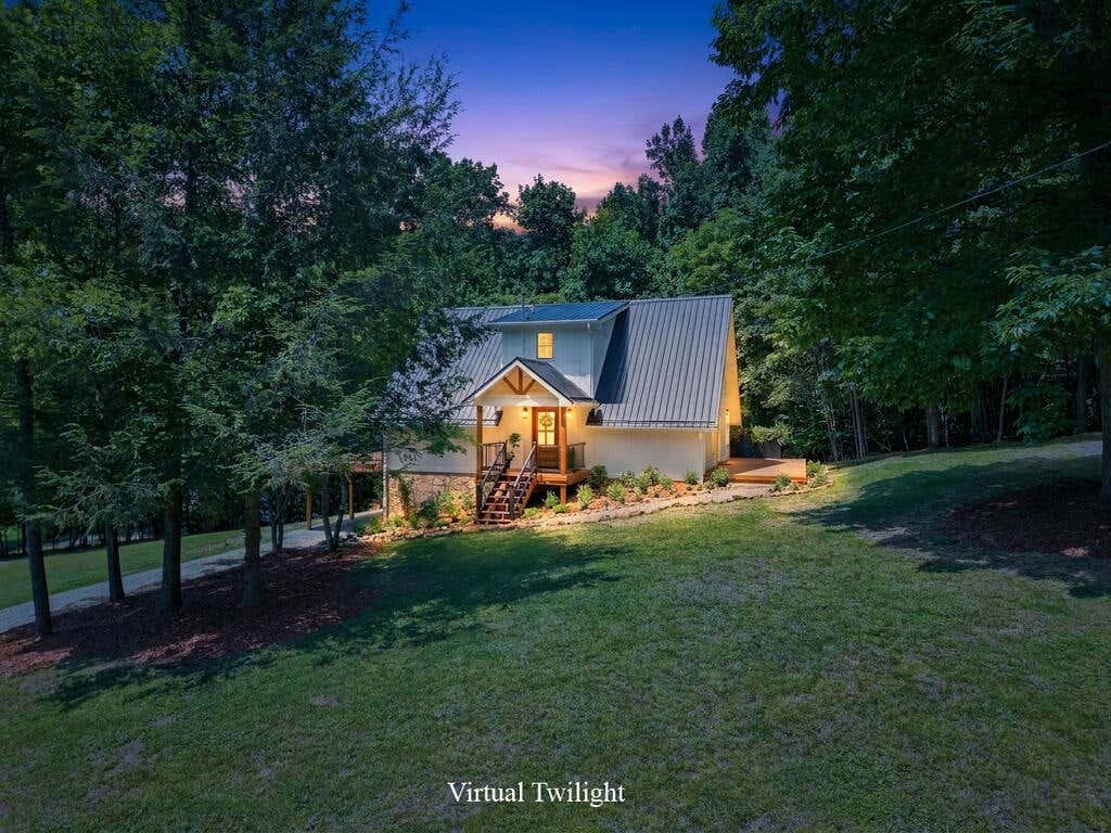 Photo of 23134 Young Drive, Bristol, VA 24202 (MLS # 111549)