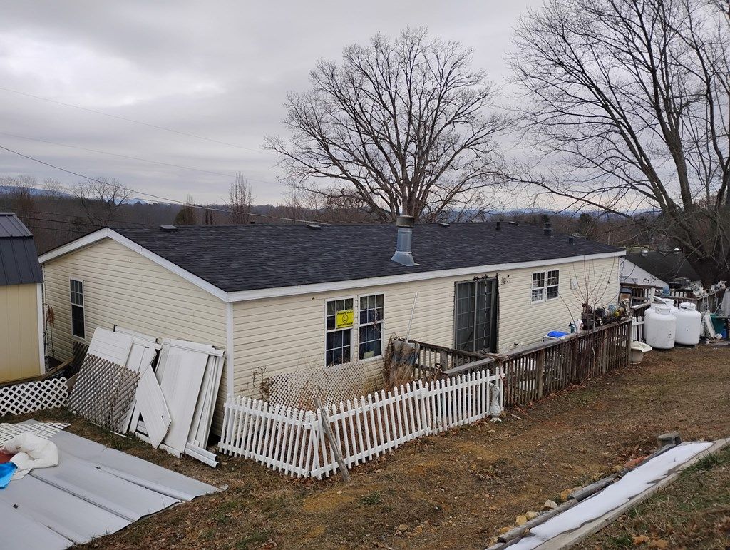 Photo of 251 Piney Mountain Road, Wytheville, VA 24382 (MLS # 104389)