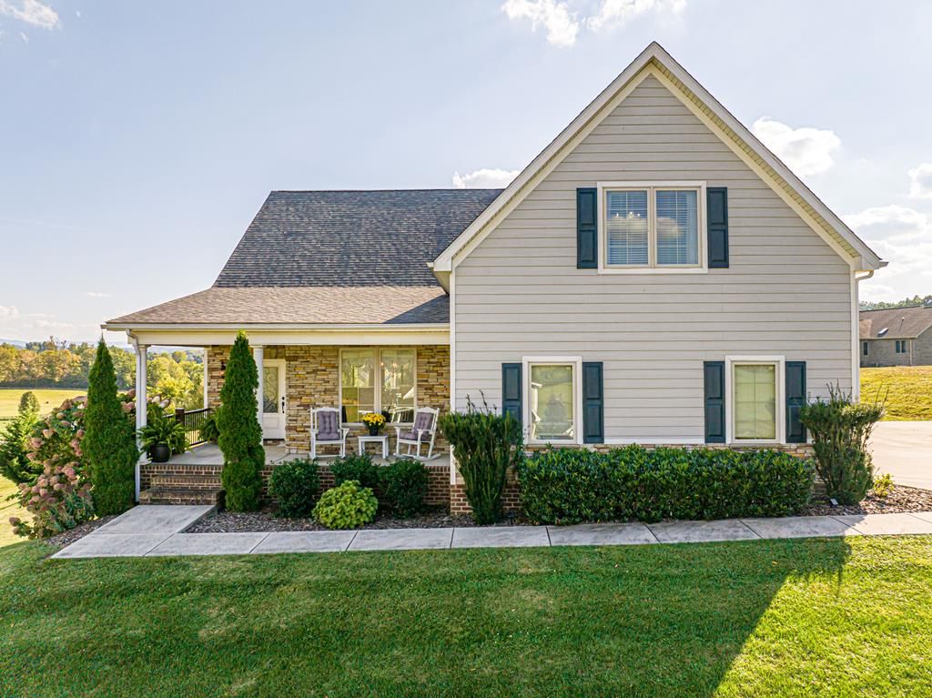 Photo of 15590 Piper Spring Ave, Abingdon, VA 24210 (MLS # 103506)