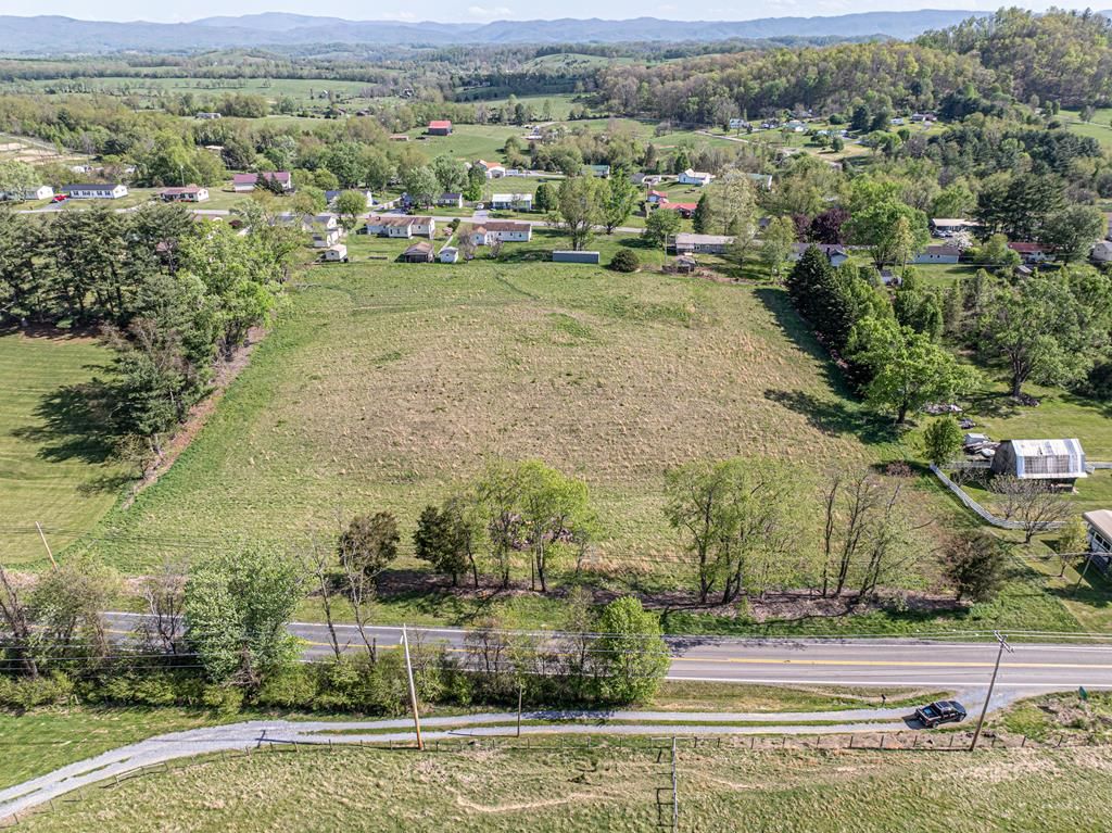 Photo of 000 Lee Hwy #N/A, Meadowview, VA 24361 (MLS # 109584)