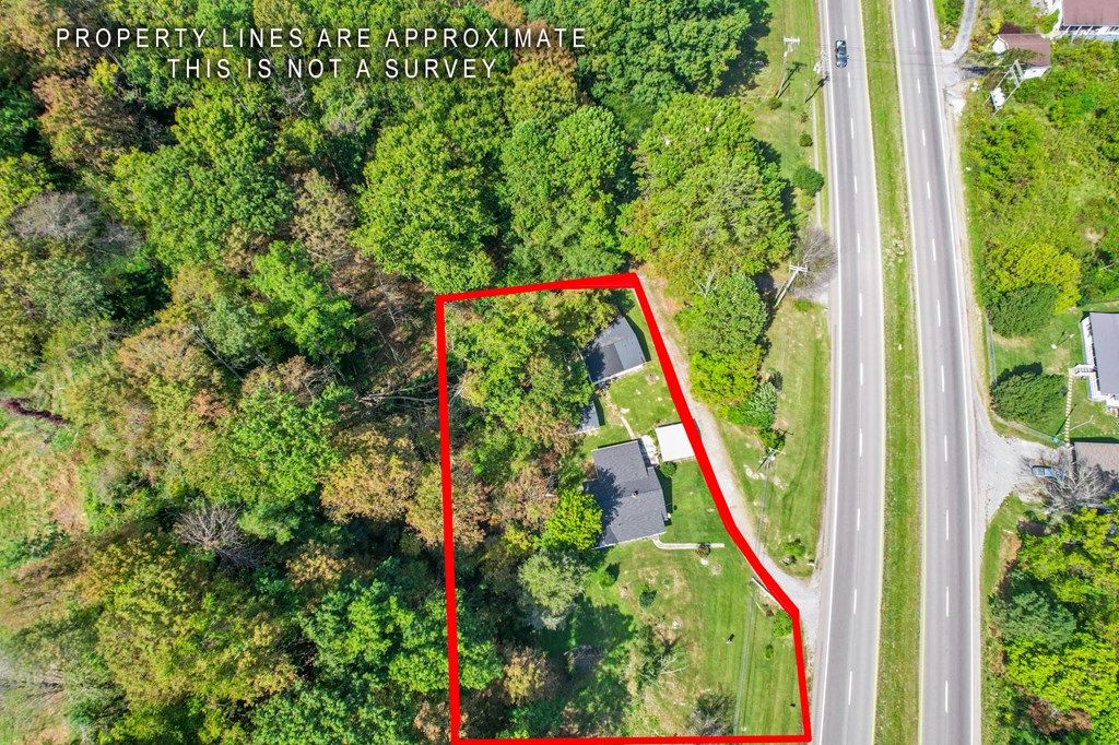 Photo of 9494 Porterfield Highway, Abingdon, VA 24210 (MLS # 103496)