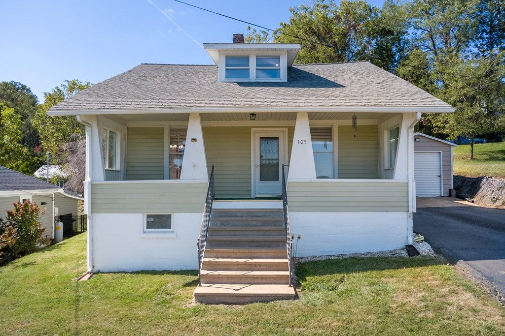 Photo of 105 Fifth Ave, Galax, VA 24333 (MLS # 103689)