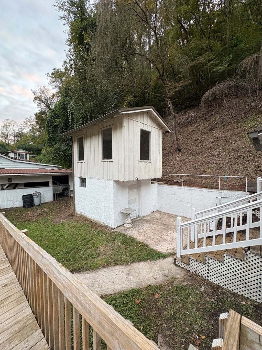 Photo of 9725 Garden Creek Rd, Oakwood, VA 24631 (MLS # 103807)
