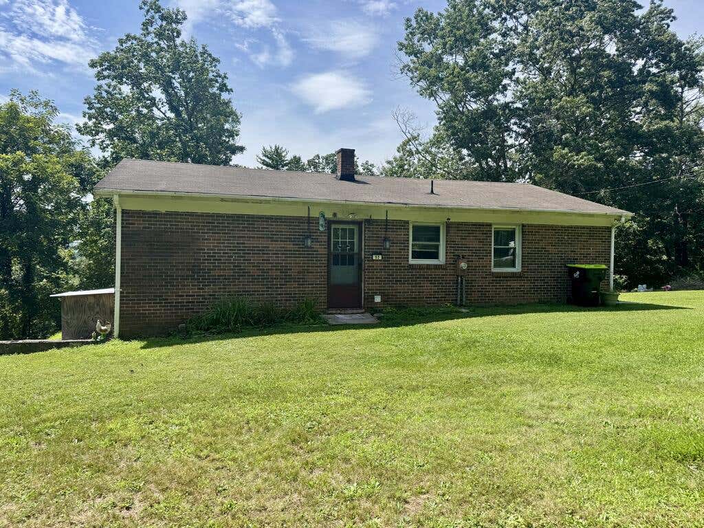 Photo of 53 Sabrina Ln, Fries, VA 24330 (MLS # 111458)