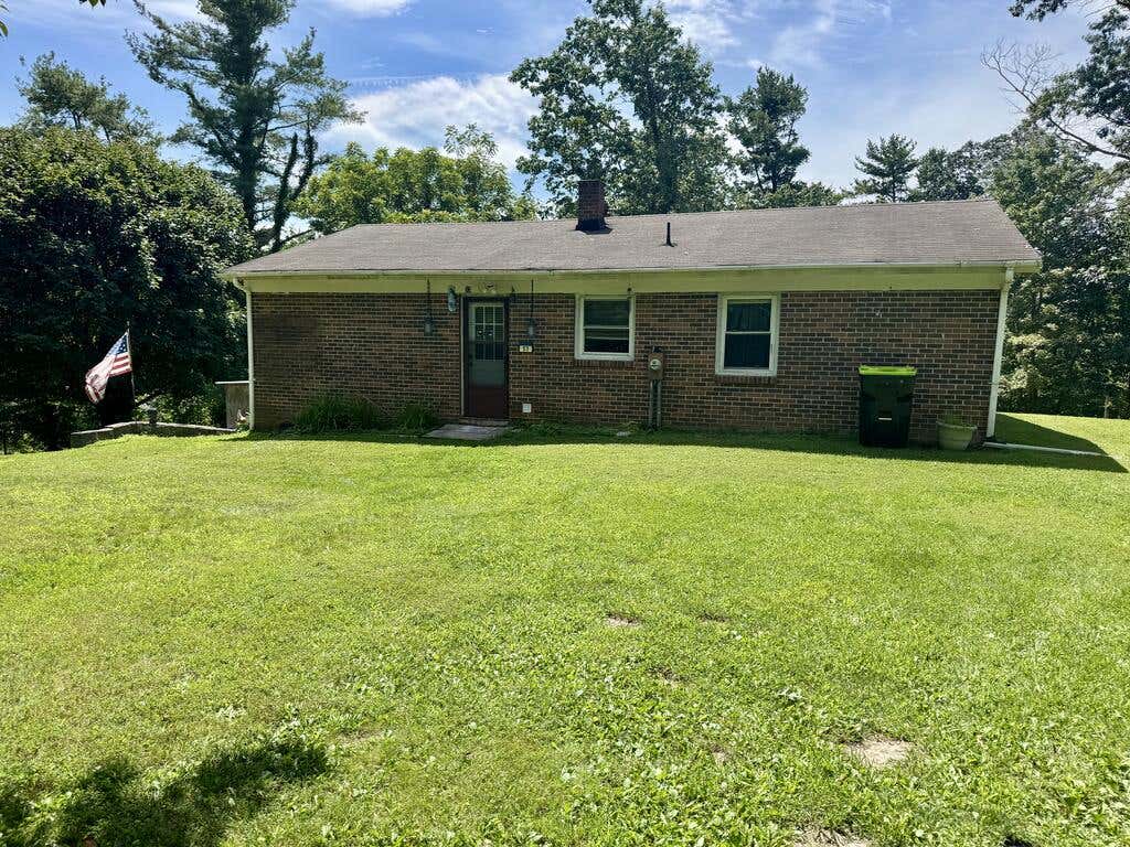 Photo of 53 Sabrina Ln, Fries, VA 24330 (MLS # 111458)