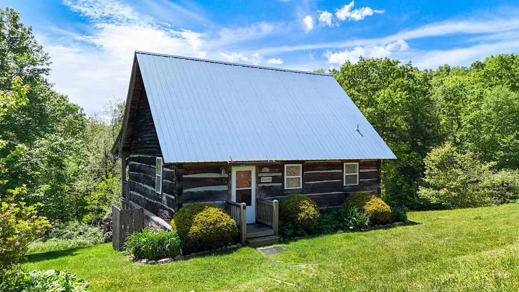 Photo of 13 13 Blue Ridge Passage, Meadows of Dan, VA 24120 (MLS # 109364)