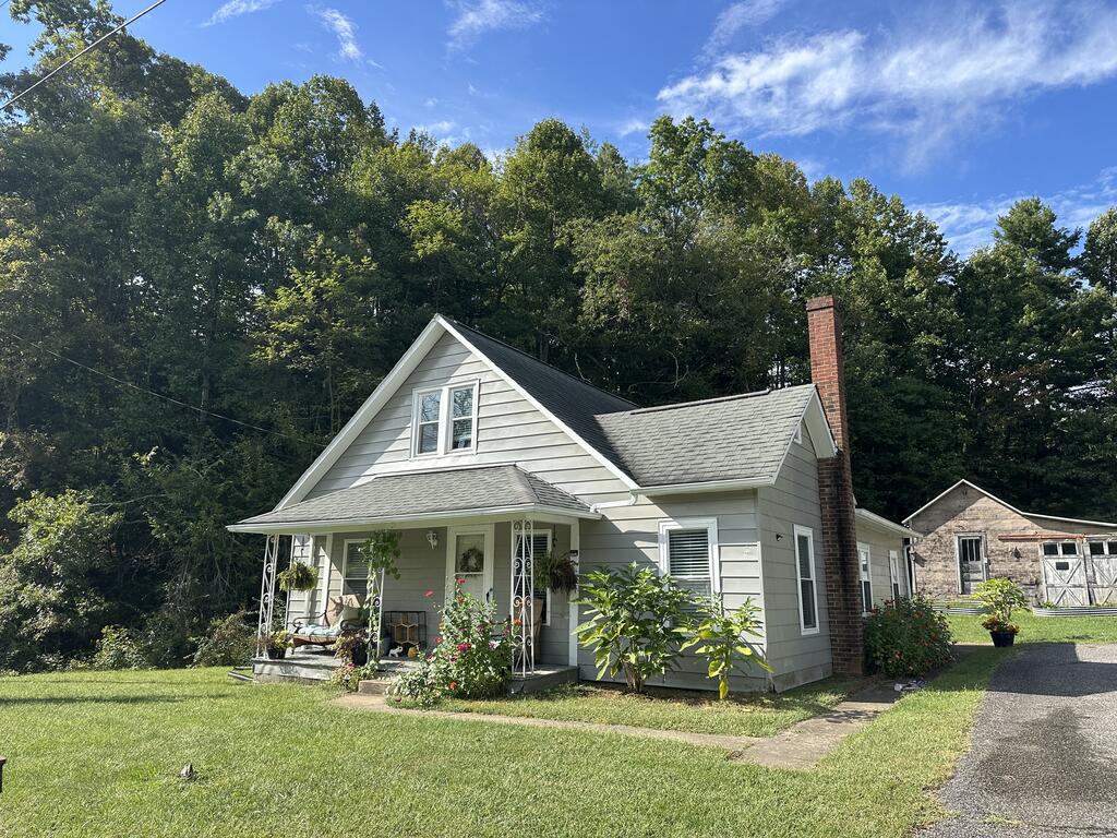 Photo of 8699 Pipers Gap Rd, Galax, VA 24333 (MLS # 112142)
