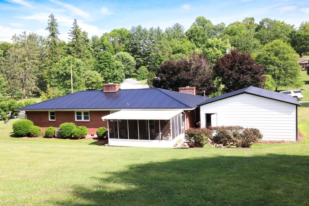 Photo of 20495 Blue Spruce Rd, Bristol, VA 24202 (MLS # 110453)