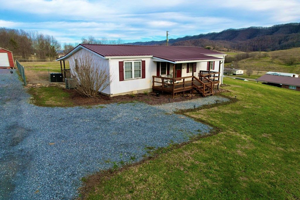 Photo of 1619 Buckeye Hollow Rd, Saltville, VA 24370 (MLS # 104593)