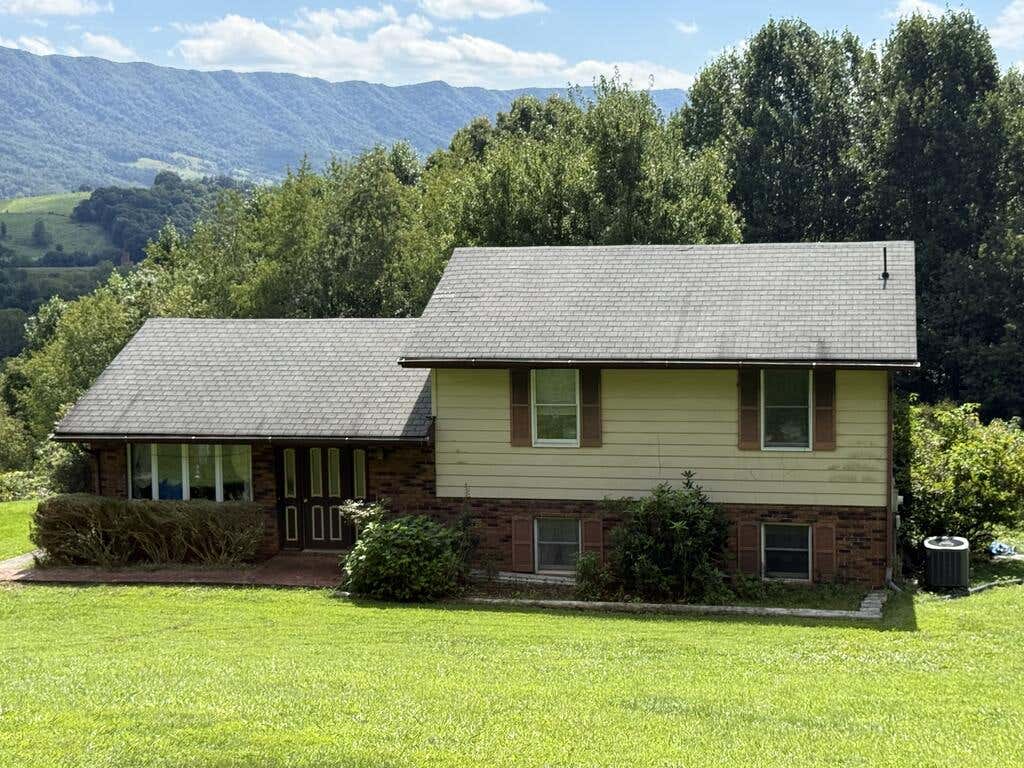 Photo of 1170 Elk Garden Road, Lebanon, VA 24266 (MLS # 111618)