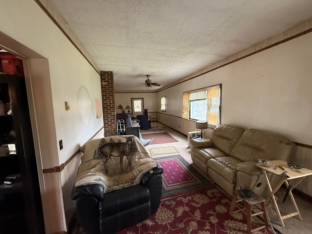 Photo of 219 Blackberry Ln, Galax, VA 24333 (MLS # 109622)