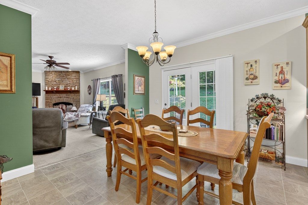 Photo of 915 Keller Ln, Marion, VA 24354 (MLS # 110186)