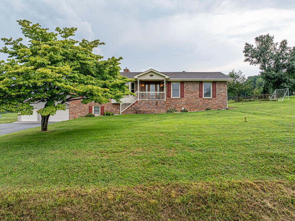 Photo of 20306 Benhams Rd, Bristol, VA 24202 (MLS # 111431)