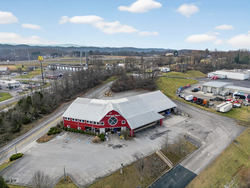 Photo of 1080 W Main Street, Abingdon, VA 24210 (MLS # 109210)