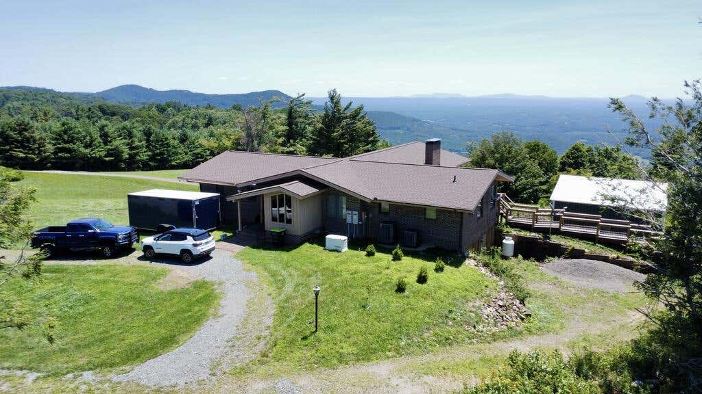 Photo of 164 Windswept Ln, Galax, VA 24333 (MLS # 111548)