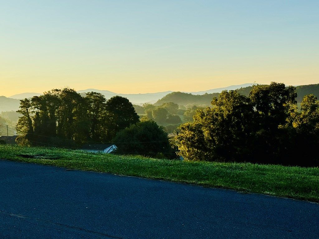 Photo of TBA Panorama Drive #32, Abingdon, VA 24210 (MLS # 104635)