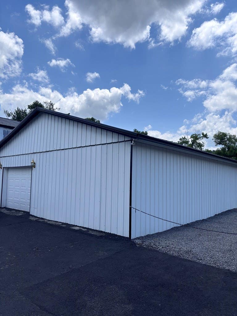 Photo of 2500 S South Second St, Richlands, VA 24641 (MLS # 111065)