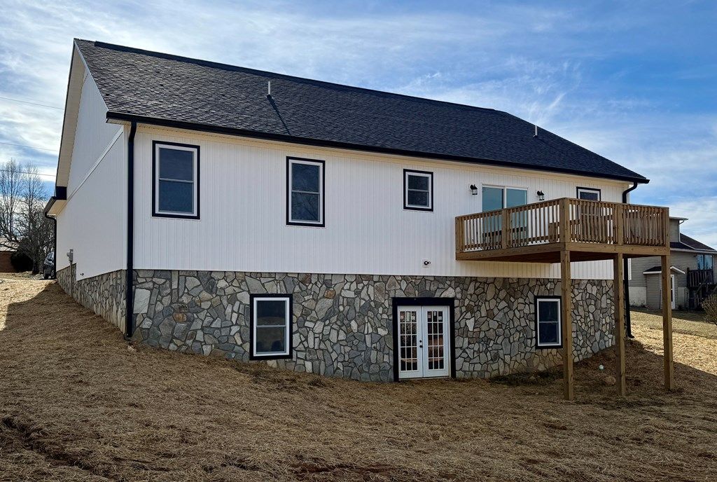 Photo of 977 Cranberry Road, Galax, VA 24333 (MLS # 104493)