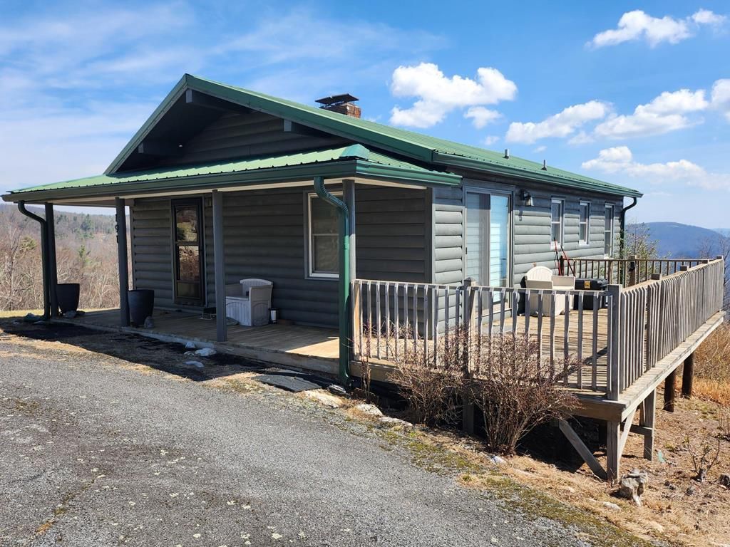 Photo of 191 Panorama Dr, Fancy Gap, VA 24328 (MLS # 109365)