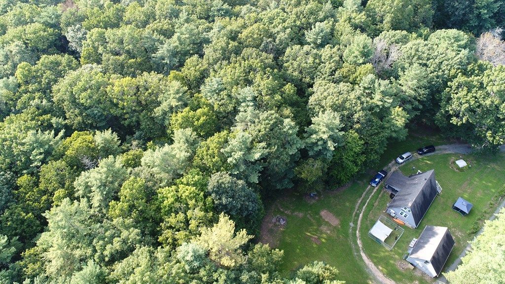 Photo of 705 Whitetown Rd, Hillsville, VA 24343 (MLS # 103170)