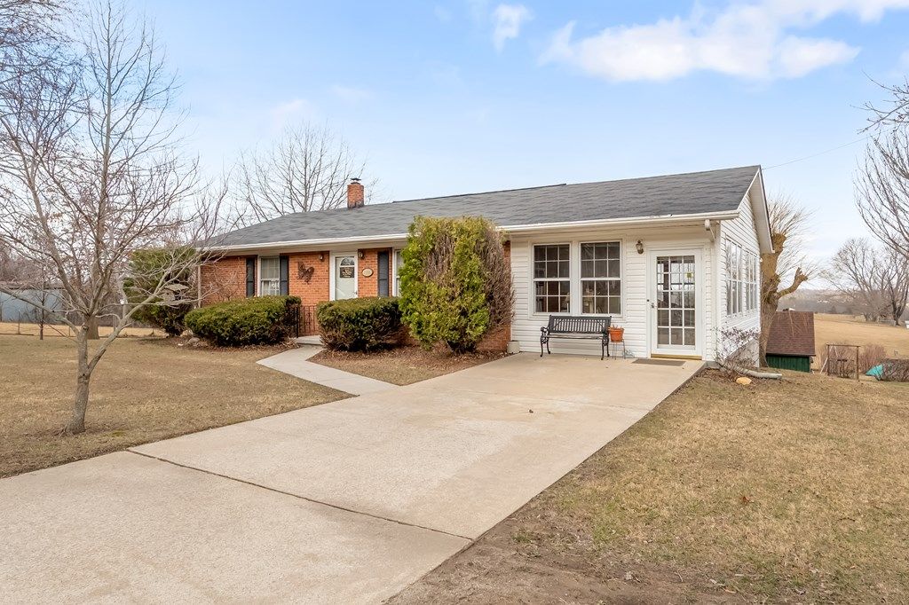 Photo of 1168 Lead Mine Road, Austinville, VA 24312 (MLS # 105928)