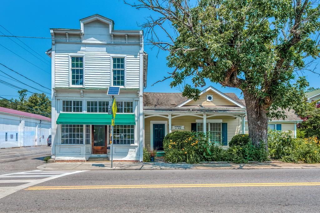 Photo of 403 E. Main ST, Abingdon, VA 24210 (MLS # 110291)